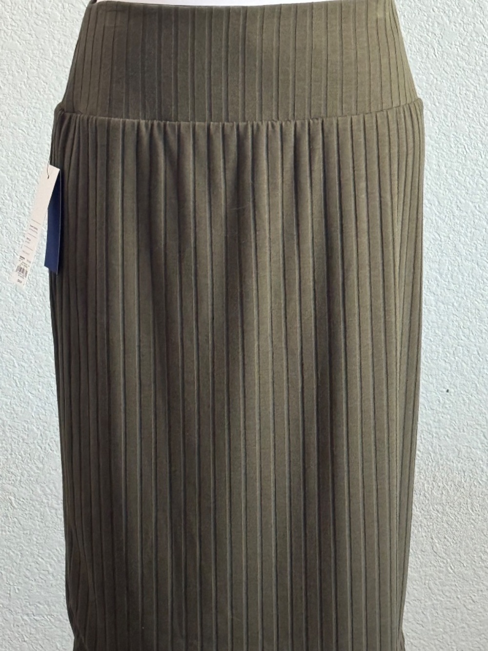 Apt. 9 Tummy Control Pencil Skirt size Large New w/Tags - Picture 3 of 6